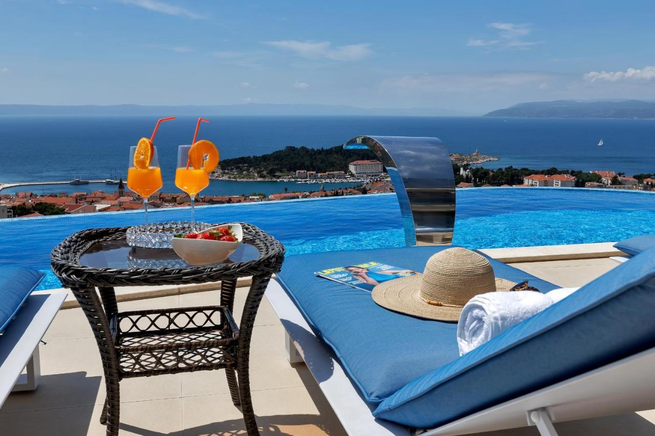 Villa Afrodita Макарска Екстериор снимка