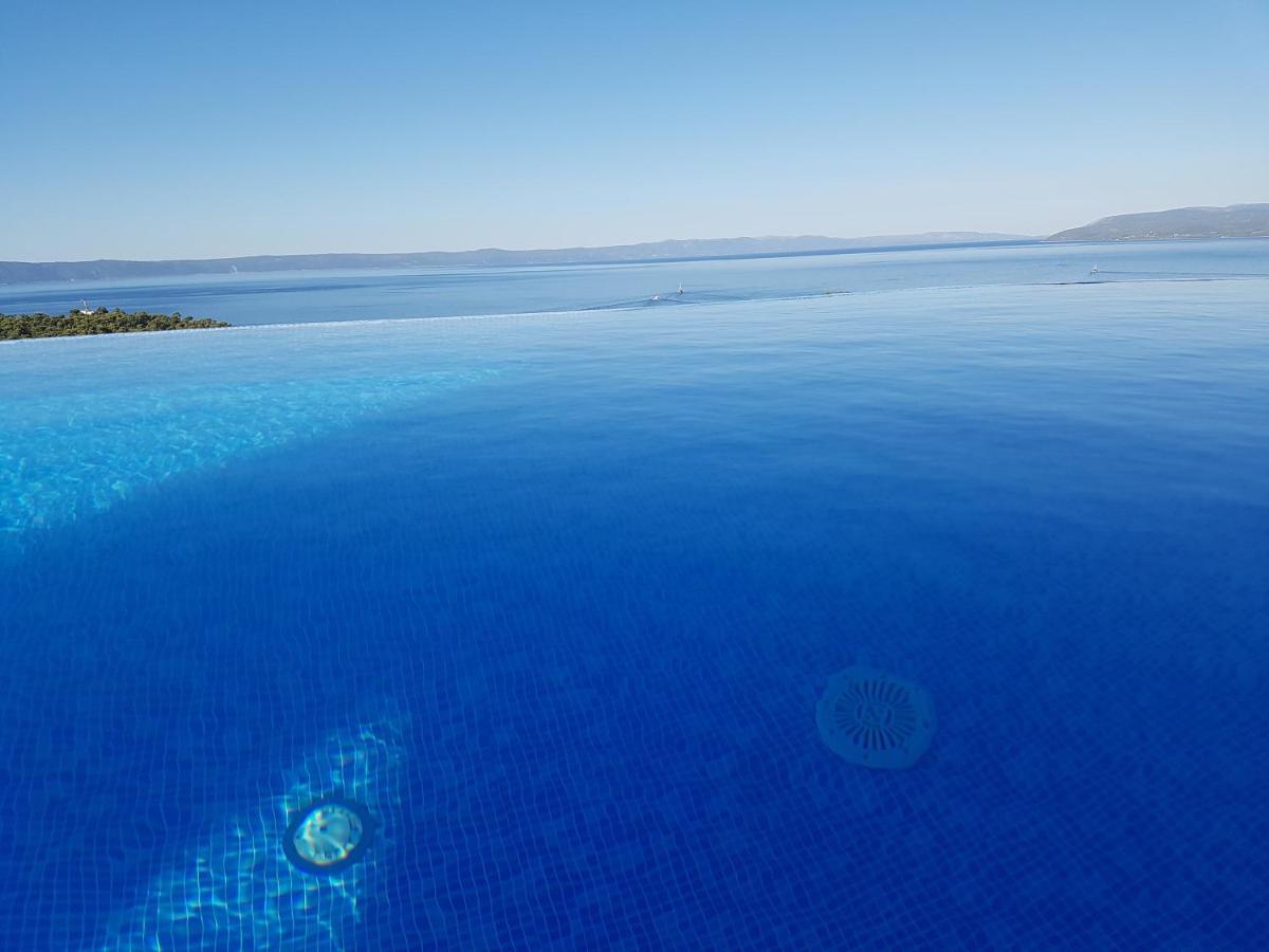 Villa Afrodita Макарска Екстериор снимка