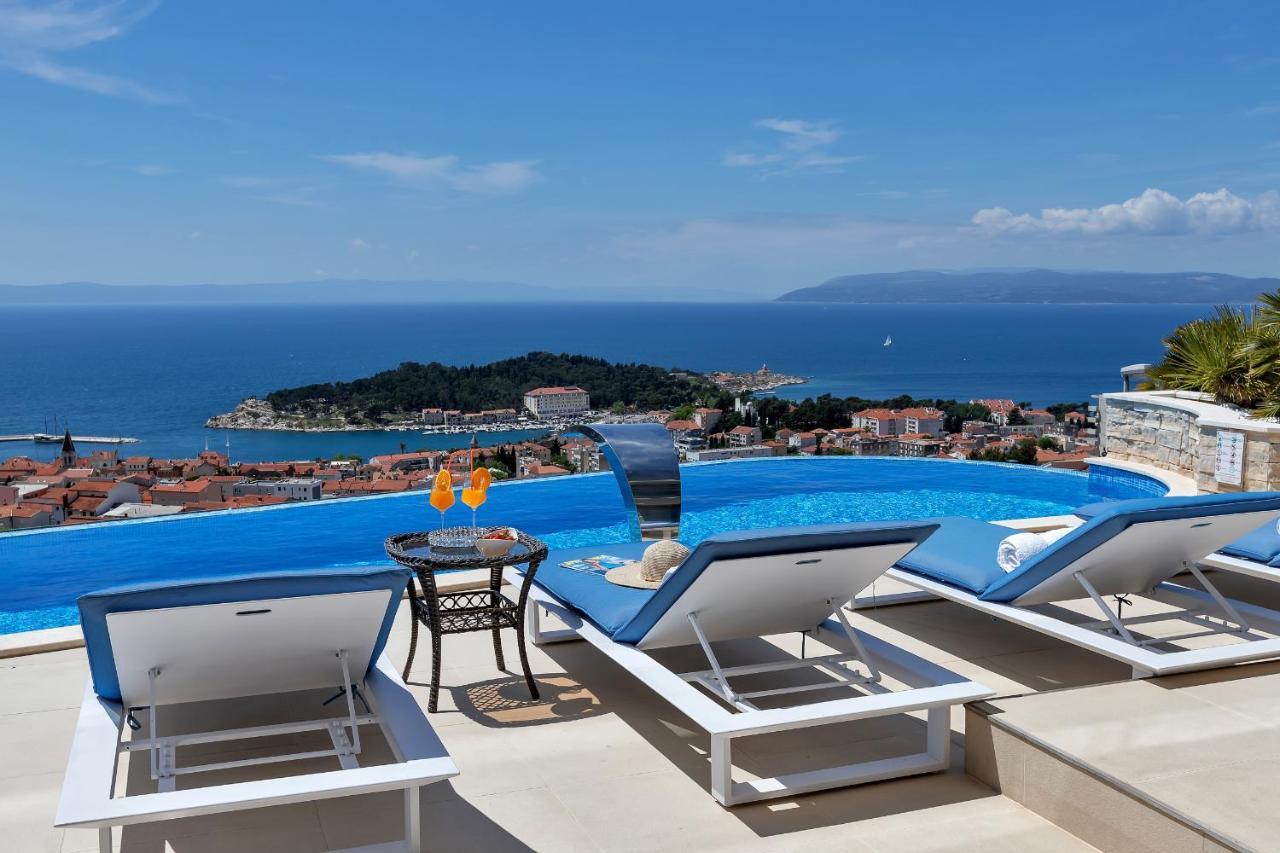 Villa Afrodita Макарска Екстериор снимка
