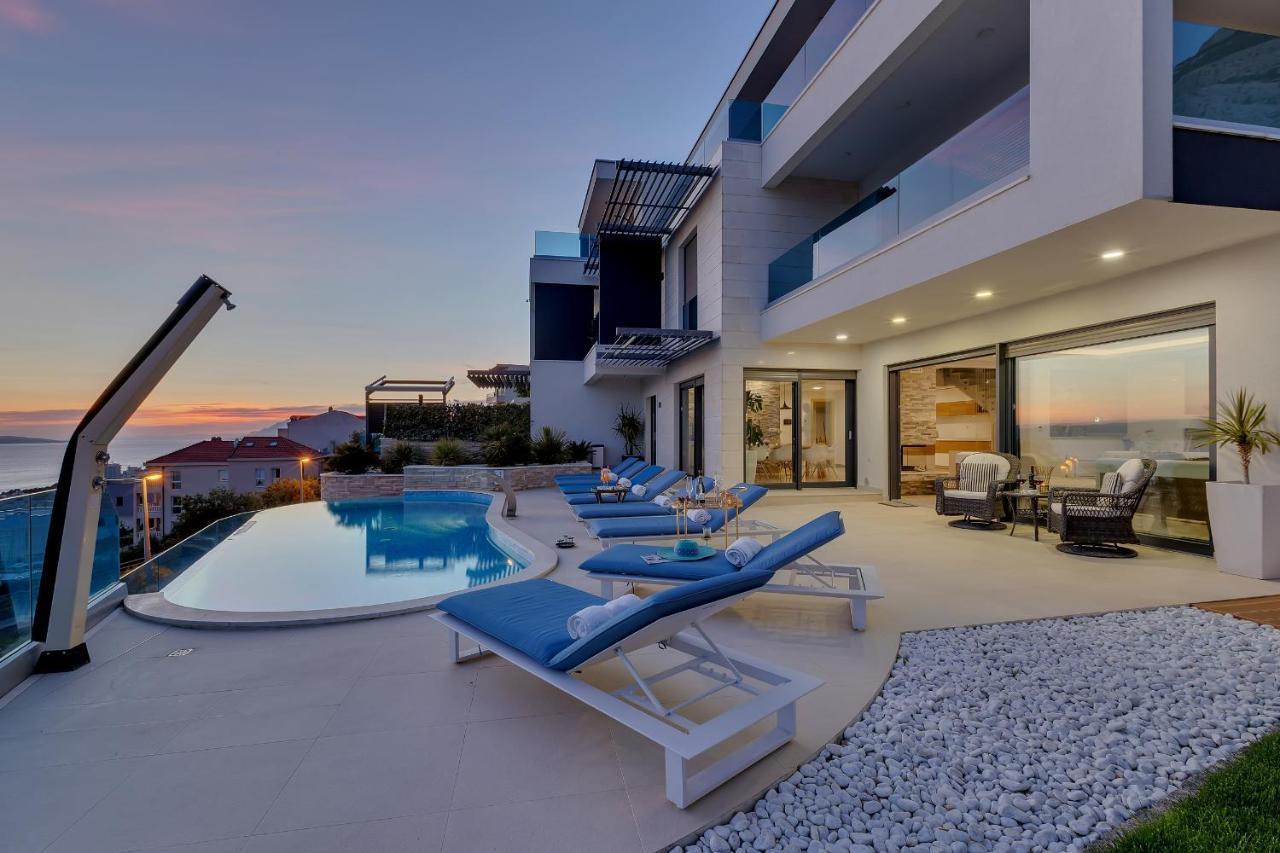 Villa Afrodita Макарска Екстериор снимка