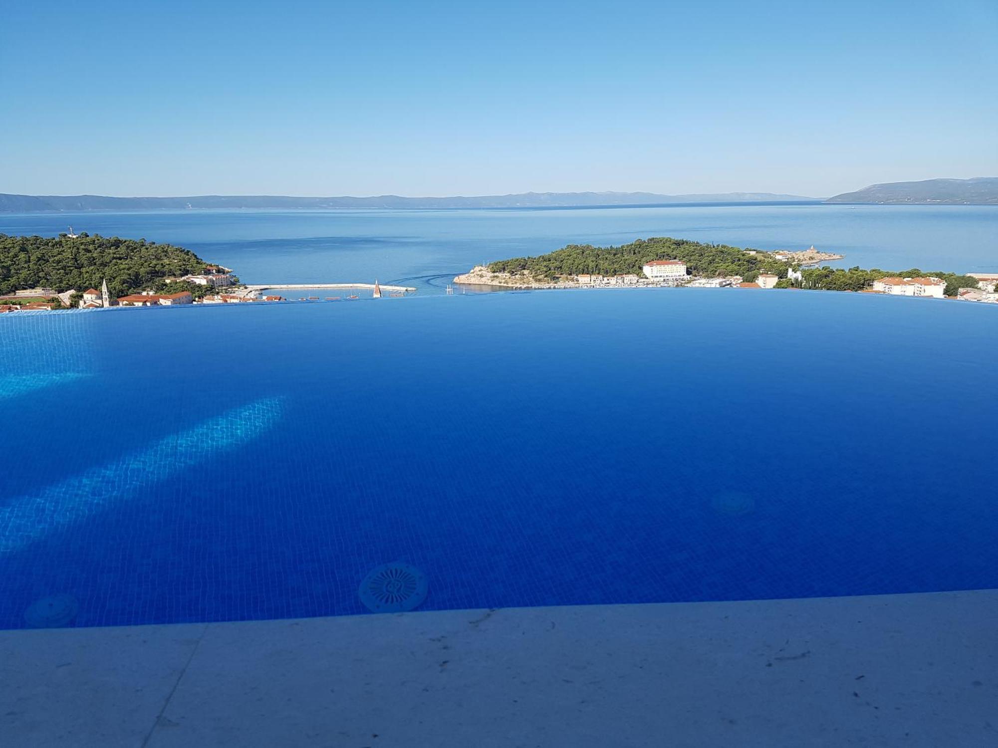 Villa Afrodita Макарска Екстериор снимка