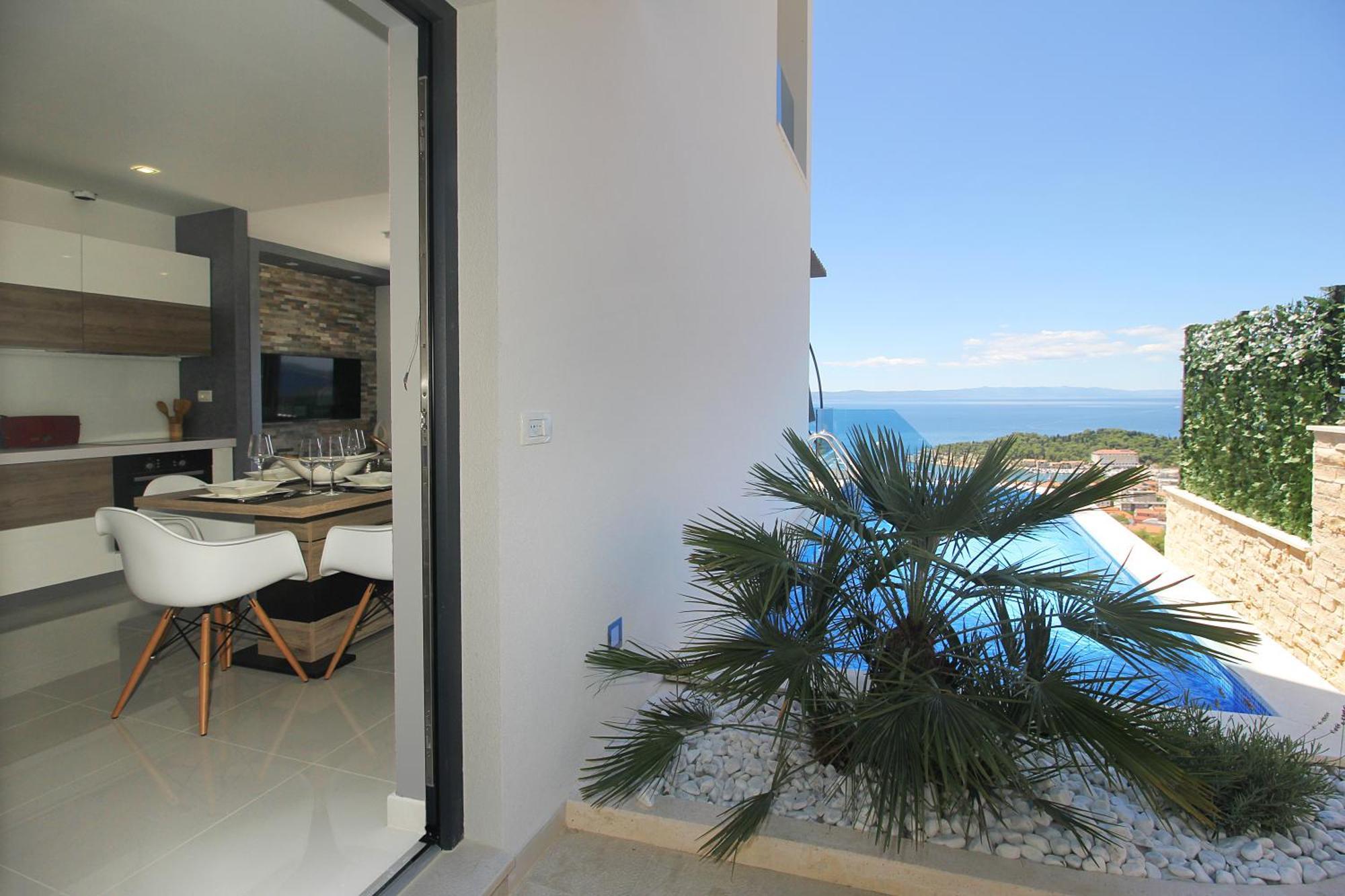 Villa Afrodita Макарска Екстериор снимка